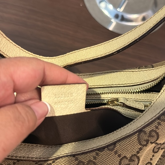 Gucci hobo Bag in Monogram - Picture 9 of 10